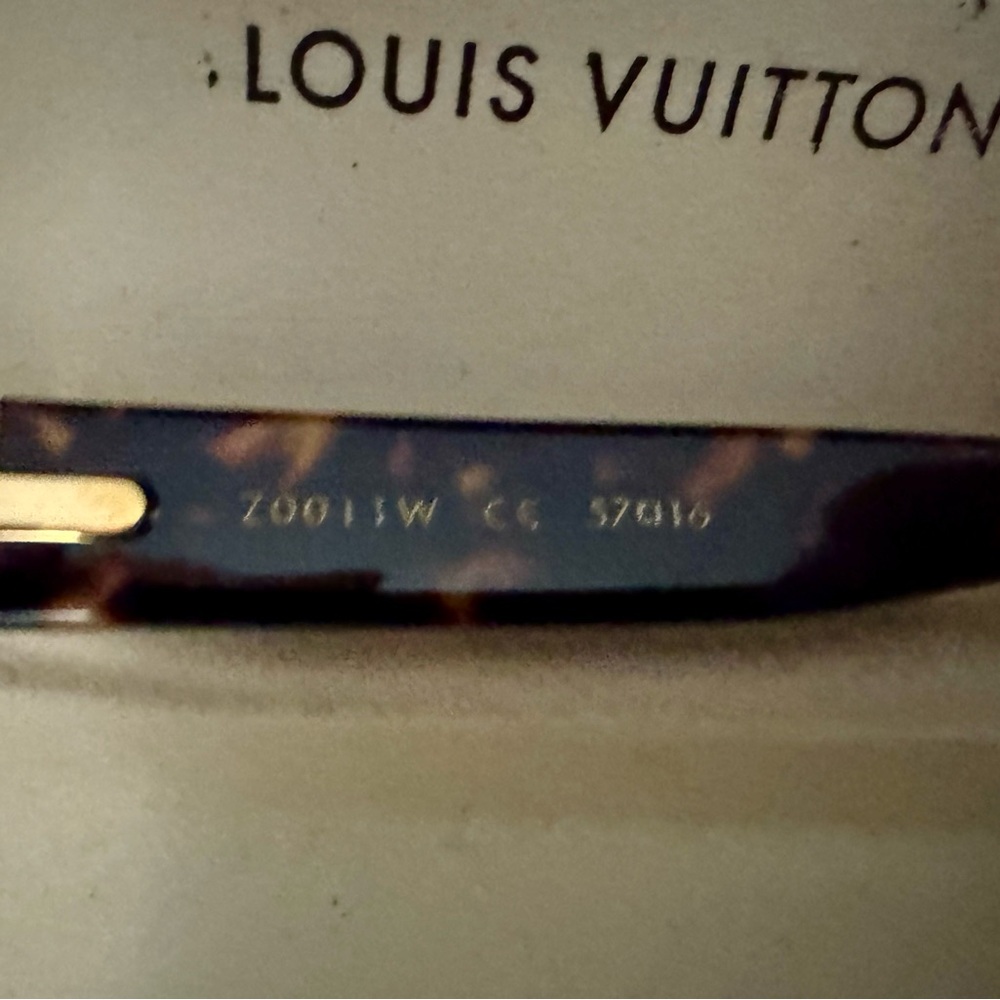 Louis Vuitton Vintage 2006 Square Sunglasses - brown - Picture 7 of 10